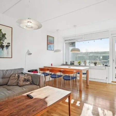 1br - Close To Botanical Garden & Nature Apartament Århus